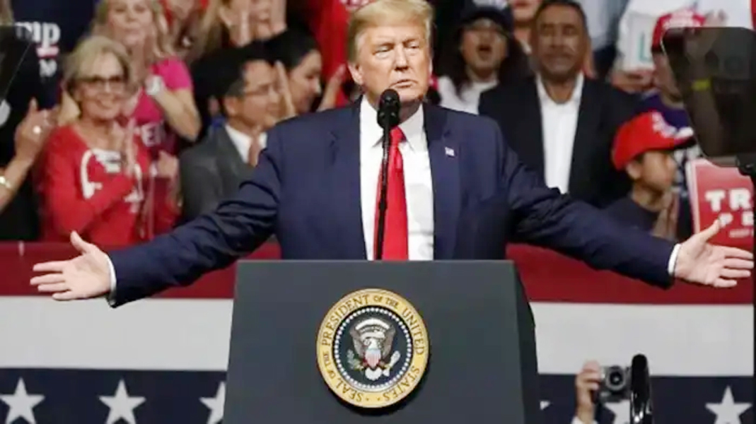Trump is cancelling student Visa