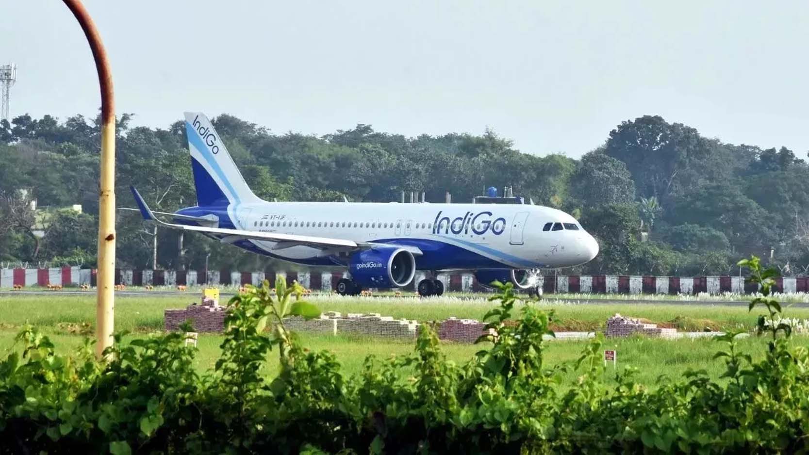Direct flight service started from Adampur to Mumbai