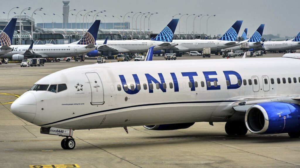 Flights of United Airlines cancelled