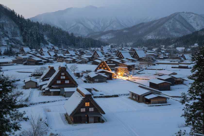 shirakawa-go-tourism-vs-unesco-status