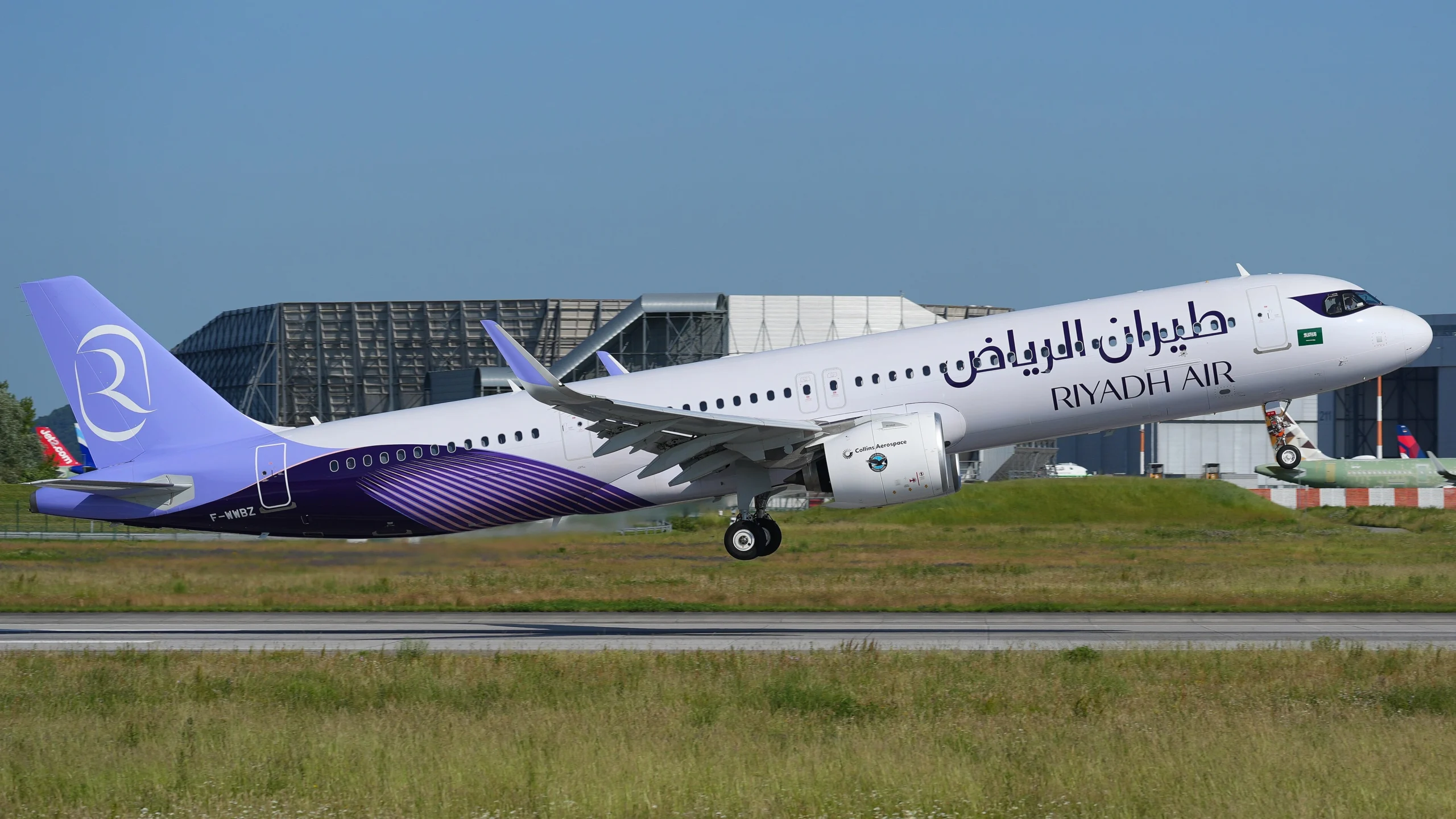 riyadh-air-ki-nayi-airbus-mein-mufat-high-speed-wifi