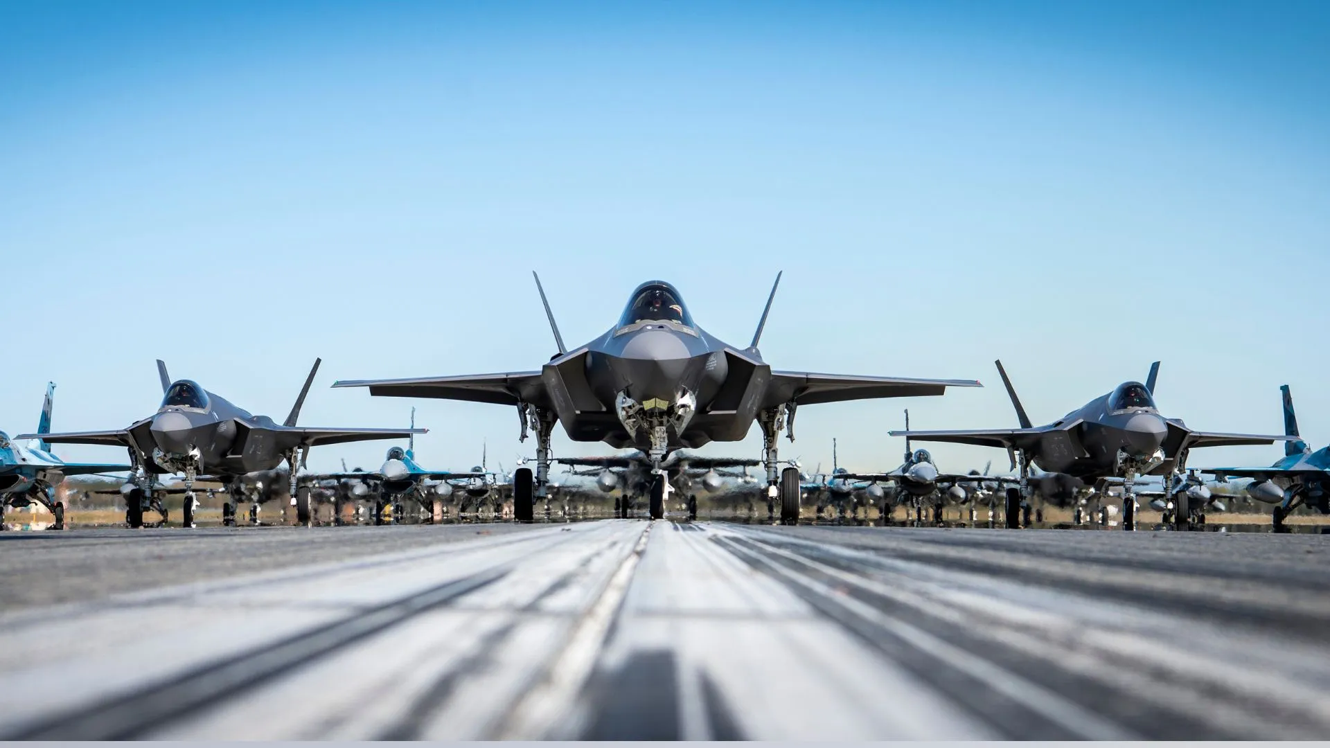 f-35-fighter-jets-radar-equipped
