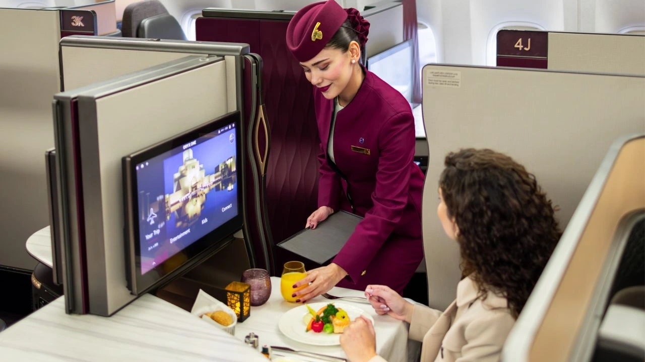 qatar-airways-crew-influencer-filming-repeatedly