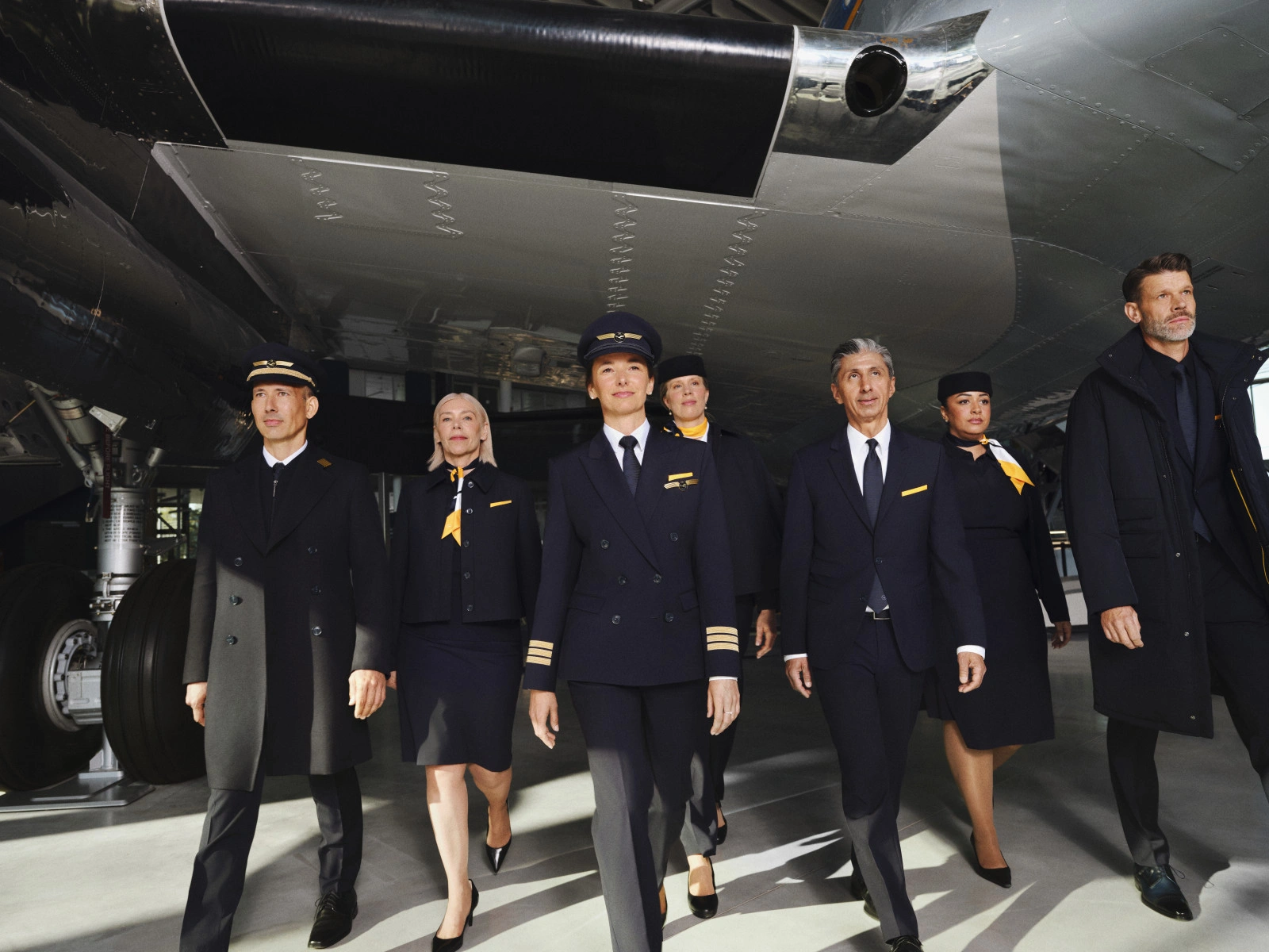 lufthansa-boss-new-uniforms-100th-anniversary