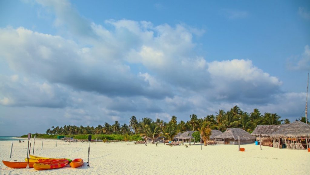 lakshadweep-no-sponsor-police-clearance-tourism