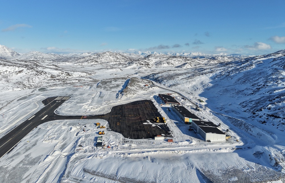 greenland-qaqortoq-airport-south-greenland-access
