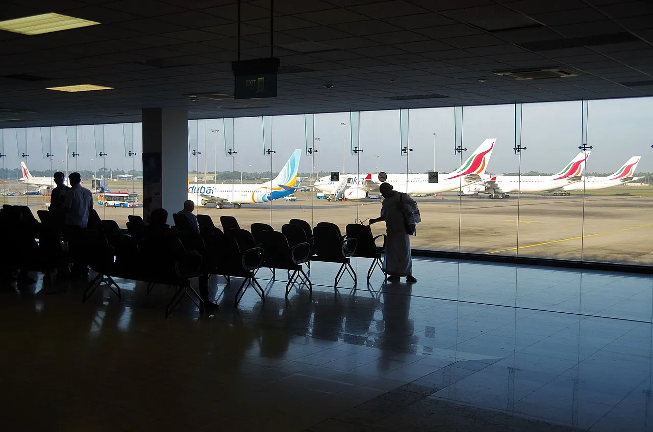 asian-airport-record-drug-seizure-22-arrests