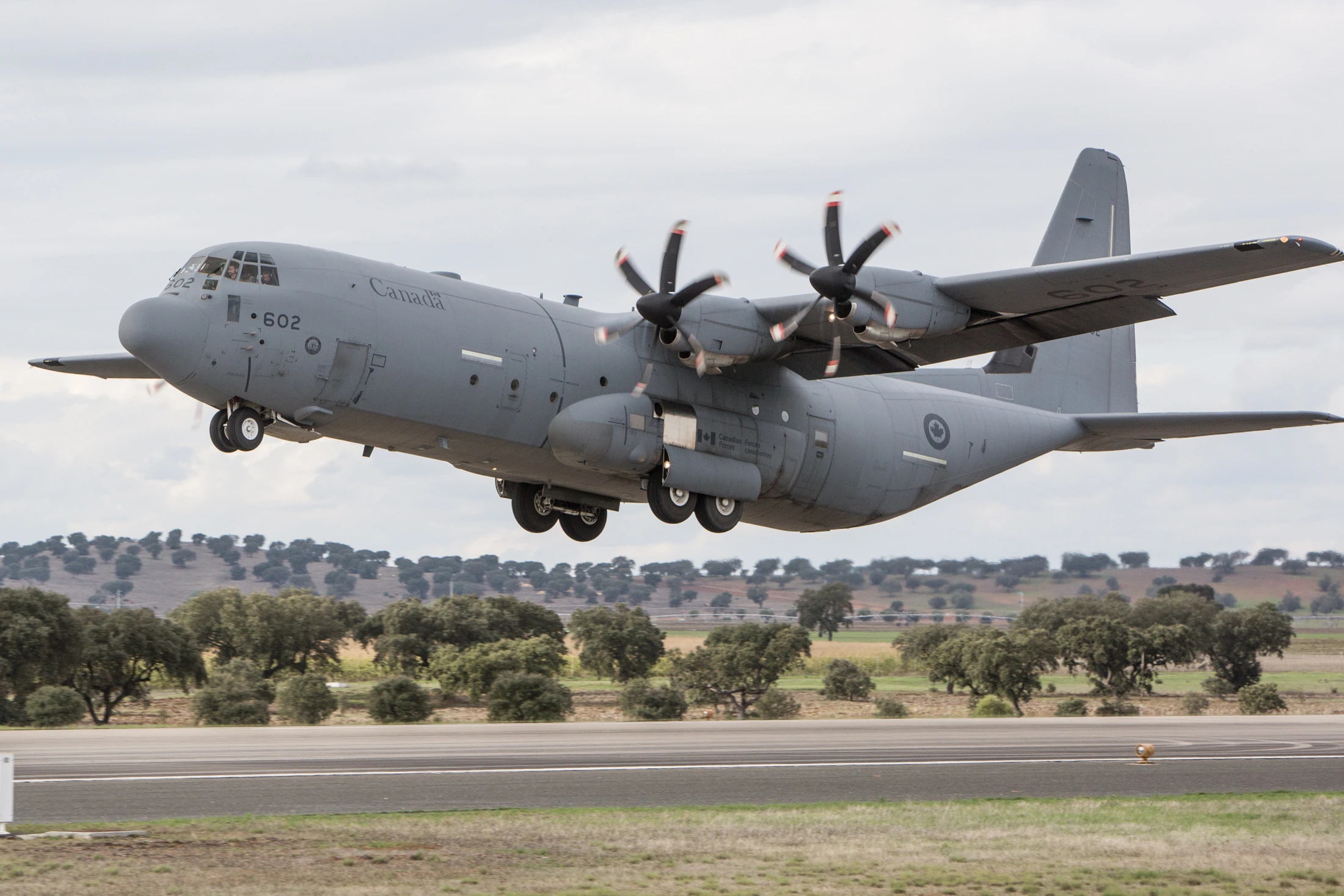us-c130-attacked-shannon-airport