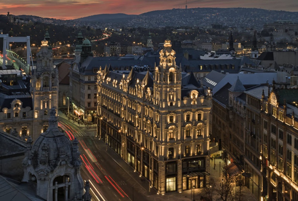 st-regis-budapest-klotild-palace-hungary