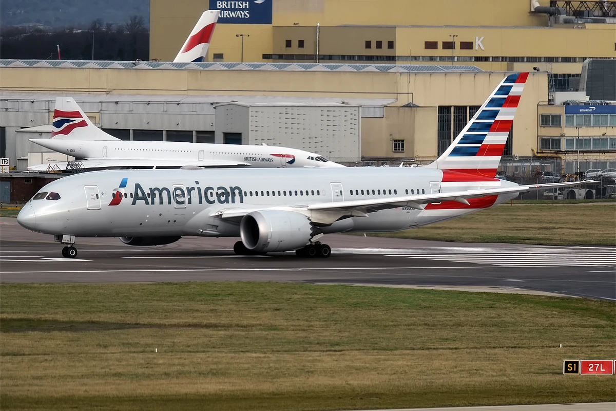 american-airlines-crew-slams-heathrow-catering