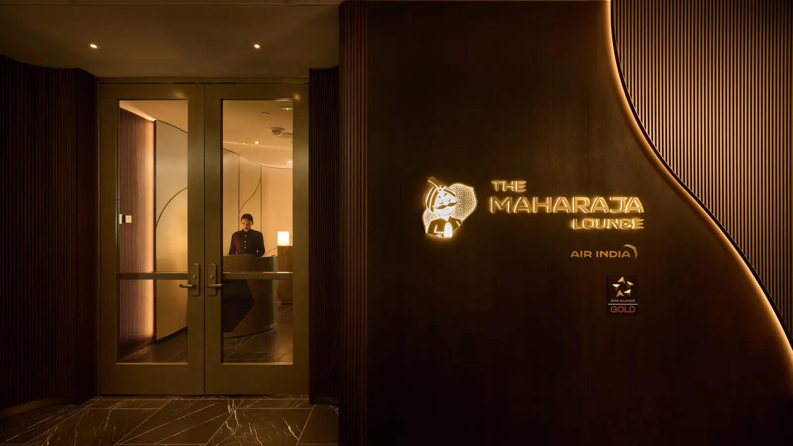 air-india-first-overseas-maharaja-lounge-san-francisco