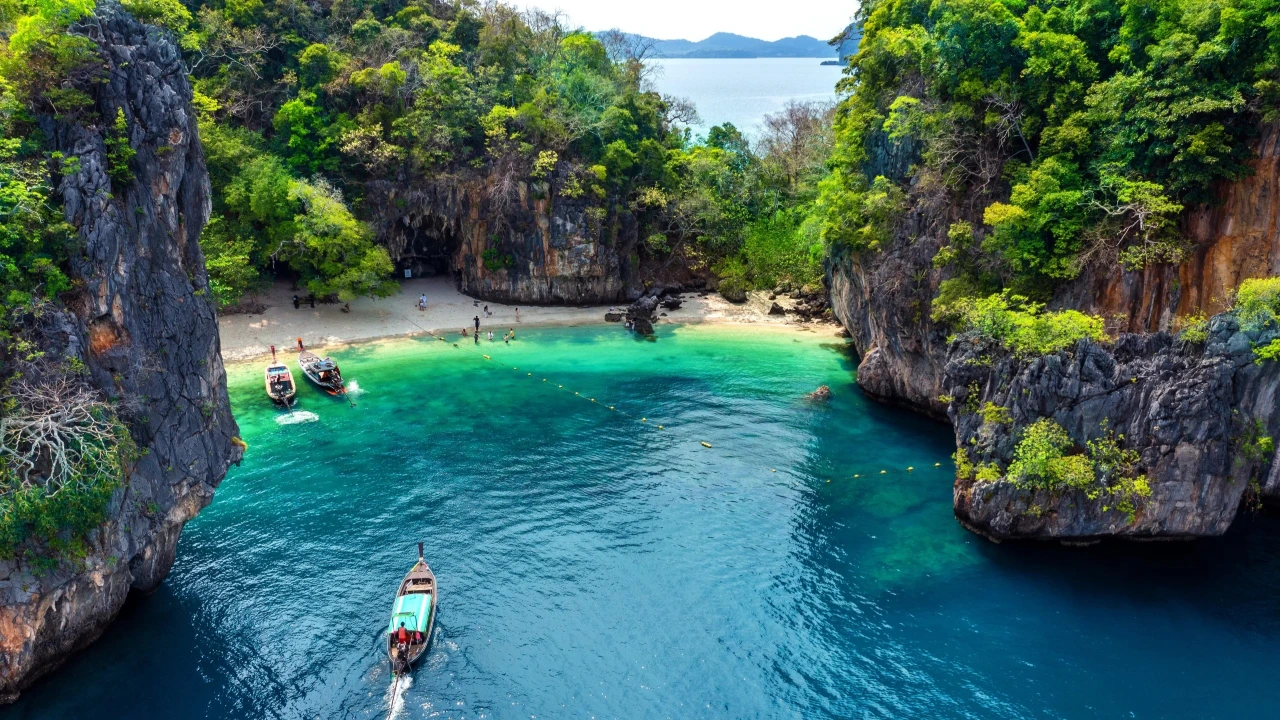 top-10-countries-leisure-travel-expats-2026