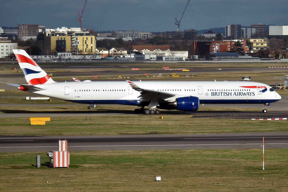 british-airways-bans-drinks-on-cabin-floor