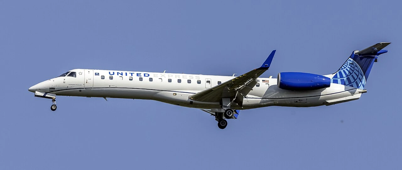 united-airlines-single-passenger-sandbags-balance