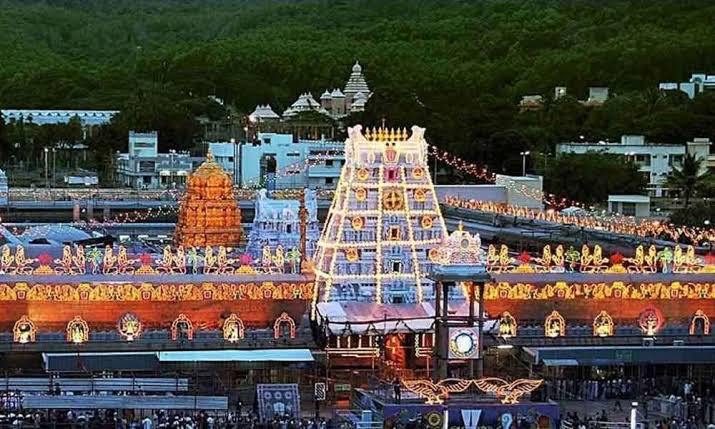 temple-tourism-south-india-ev-bus-double-digit-growth
