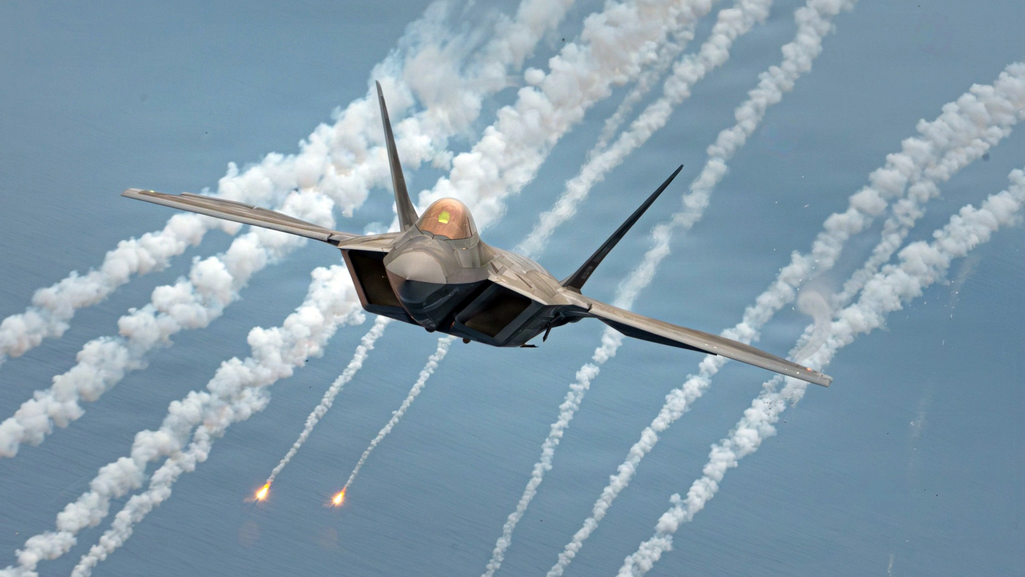 f-22-pilot-kc-46-boom-operator-errors-10-million-mid-air-refueling-mishap