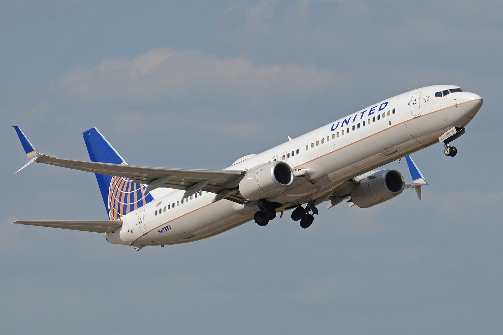 one-passenger-boeing-737-flight