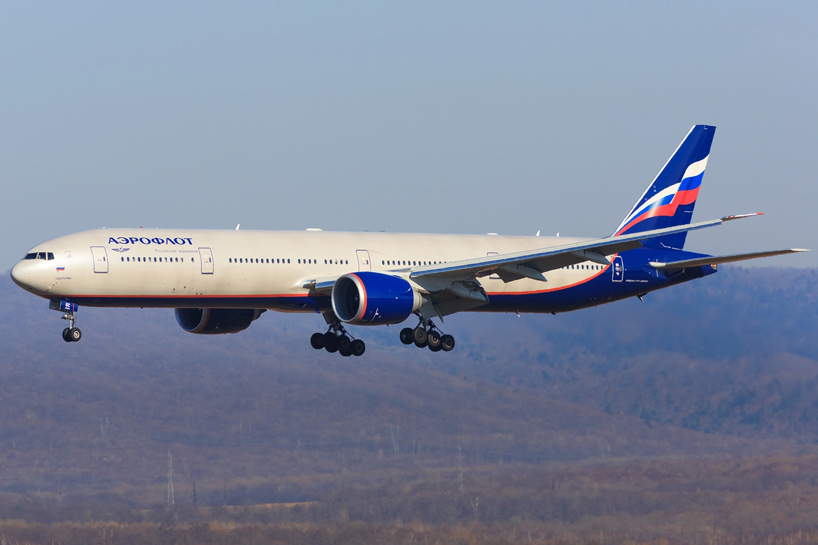 russian-spy-aeroflot-tokyo-weapons-tech