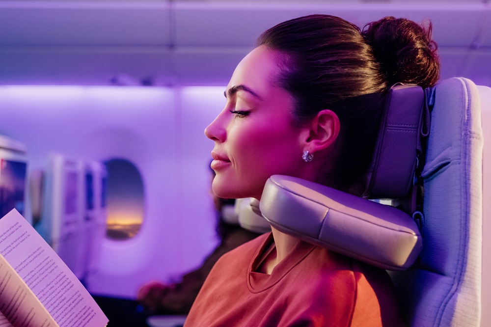 emirates-u-dream-headrest-economy-class