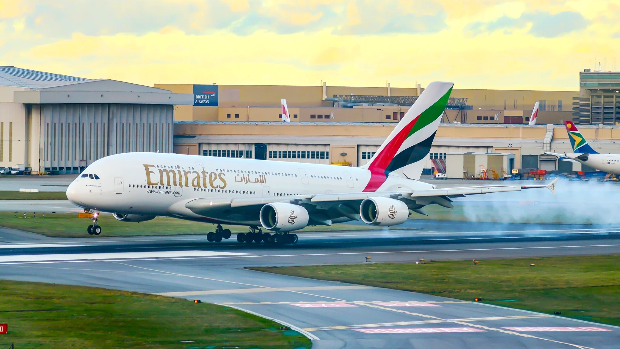 emirates-pulls-a380-from-two-european-routes