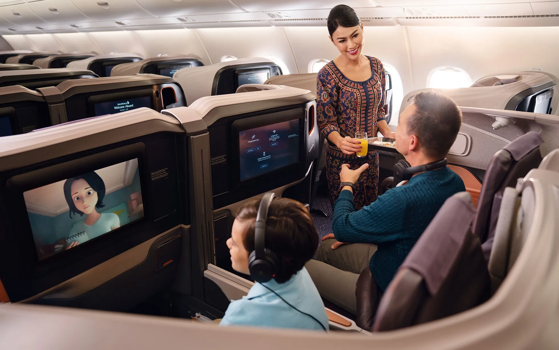 singapore-airlines-concierge-buggy-service-first-class-suites