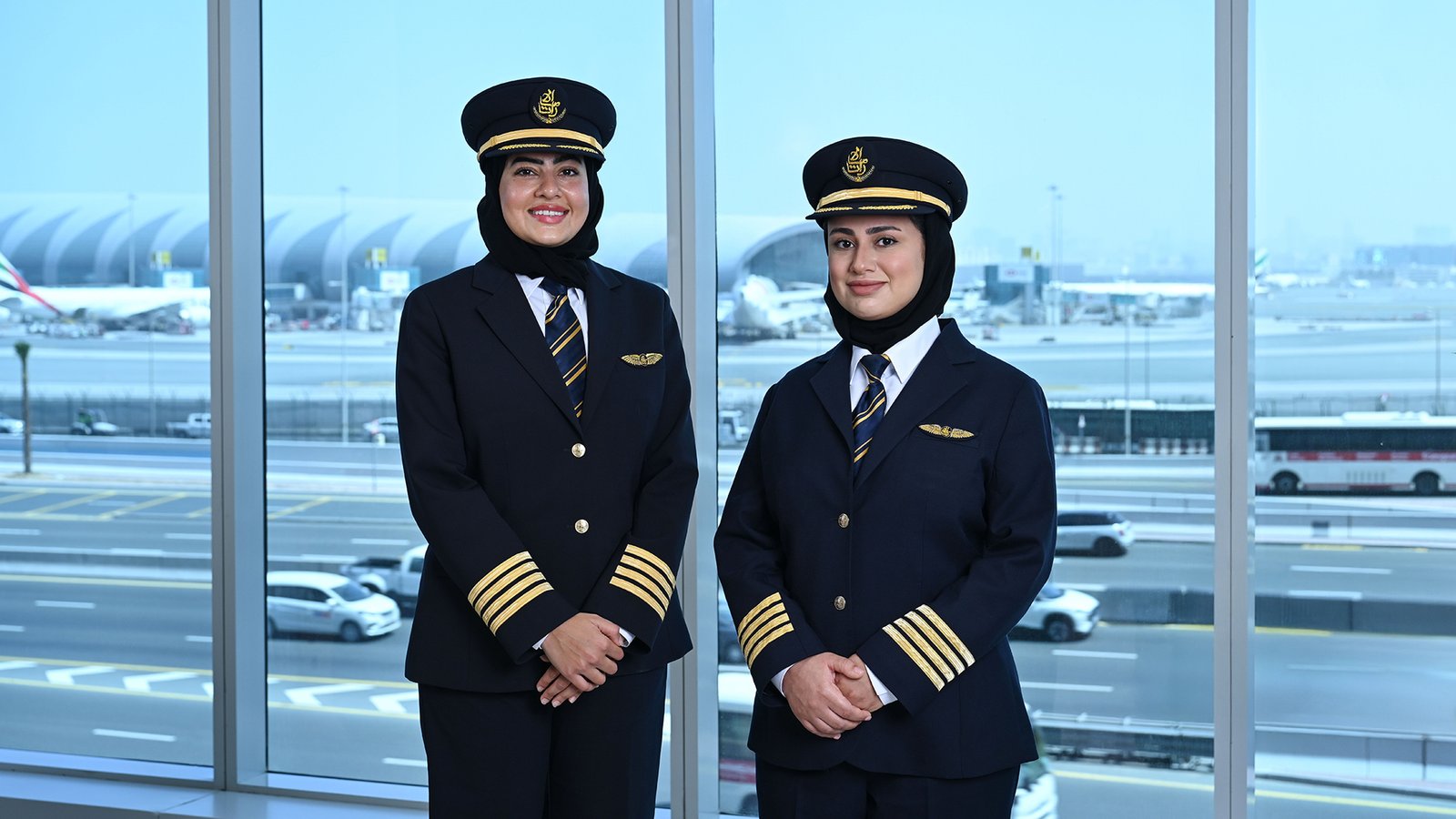 emirates-female-boeing-777-captains