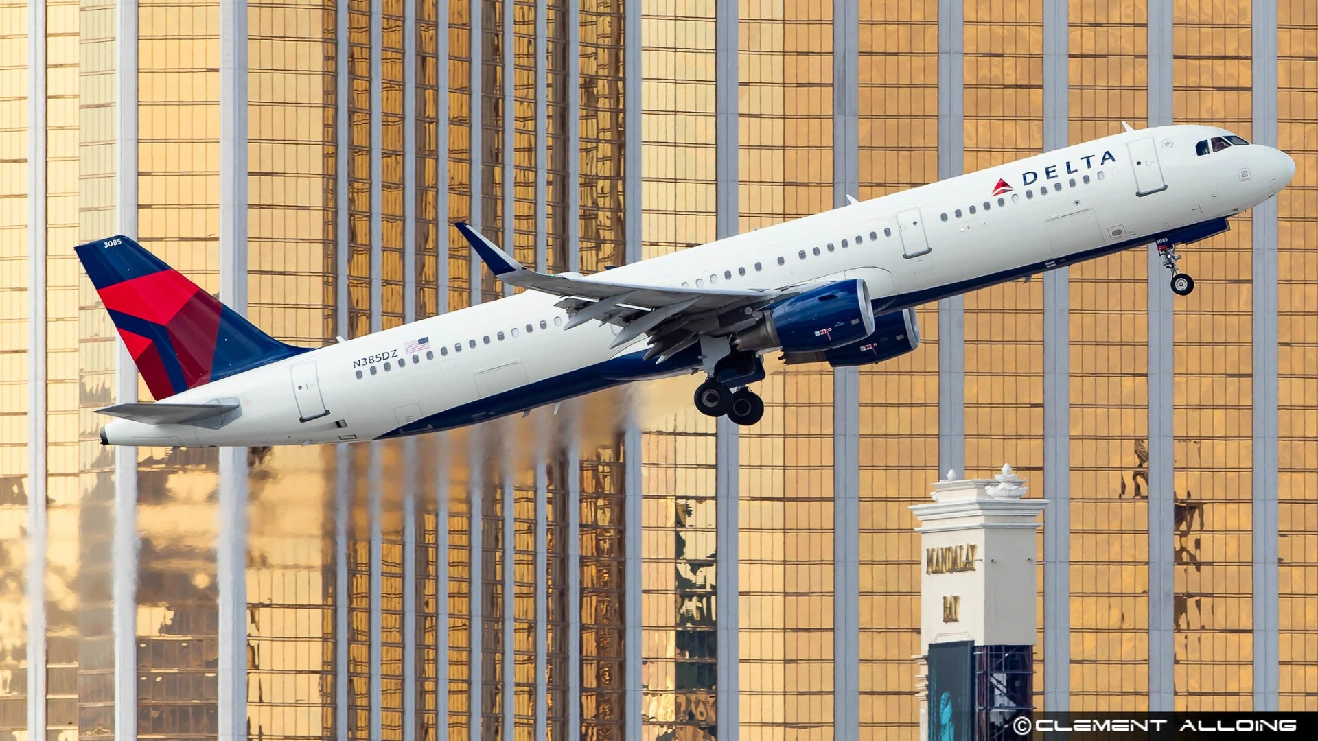 delta-flight-leaves-passengers-wrong-instructions