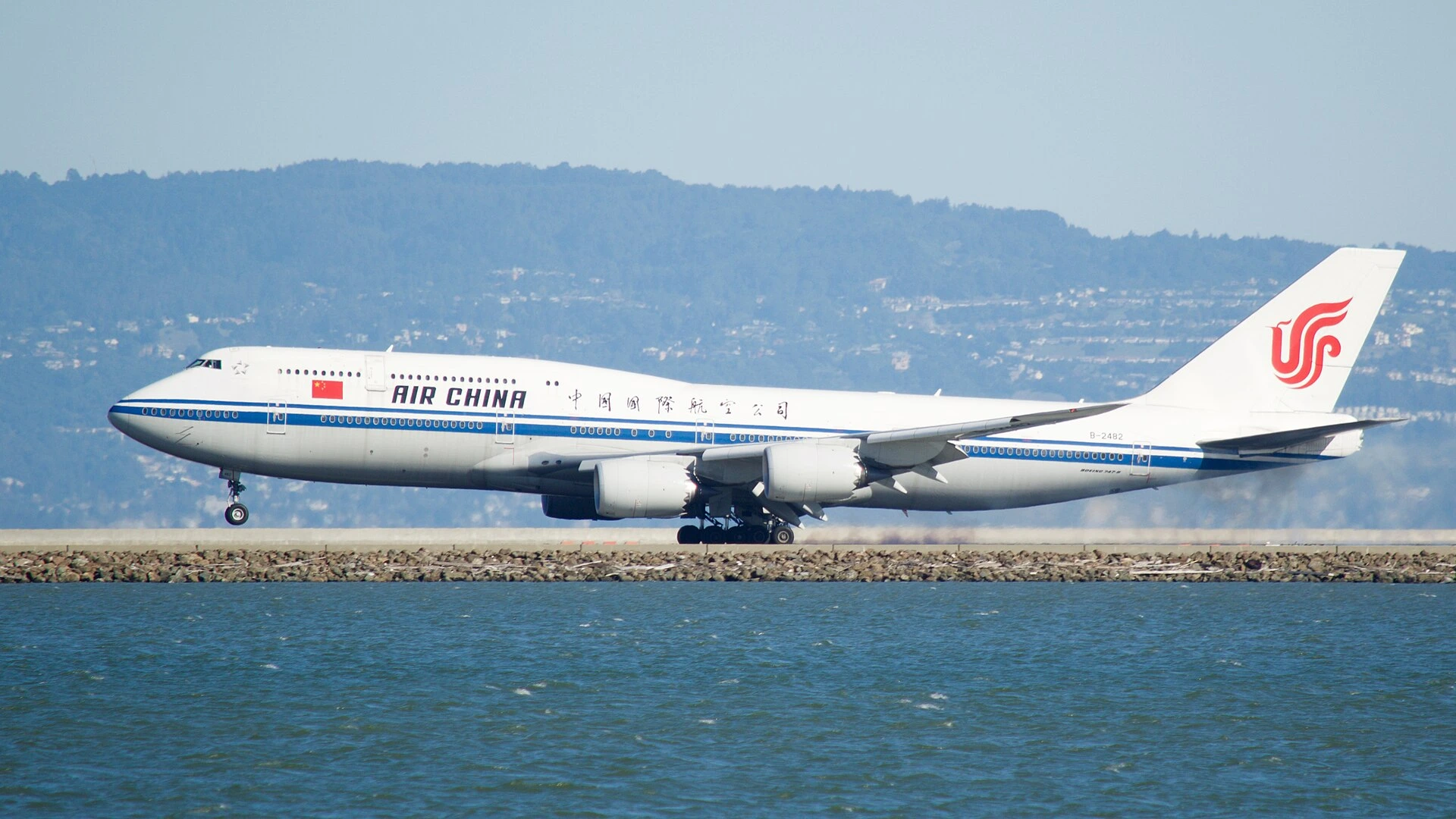 air-china-boeing-747-damaged-fuel-truck-jfk