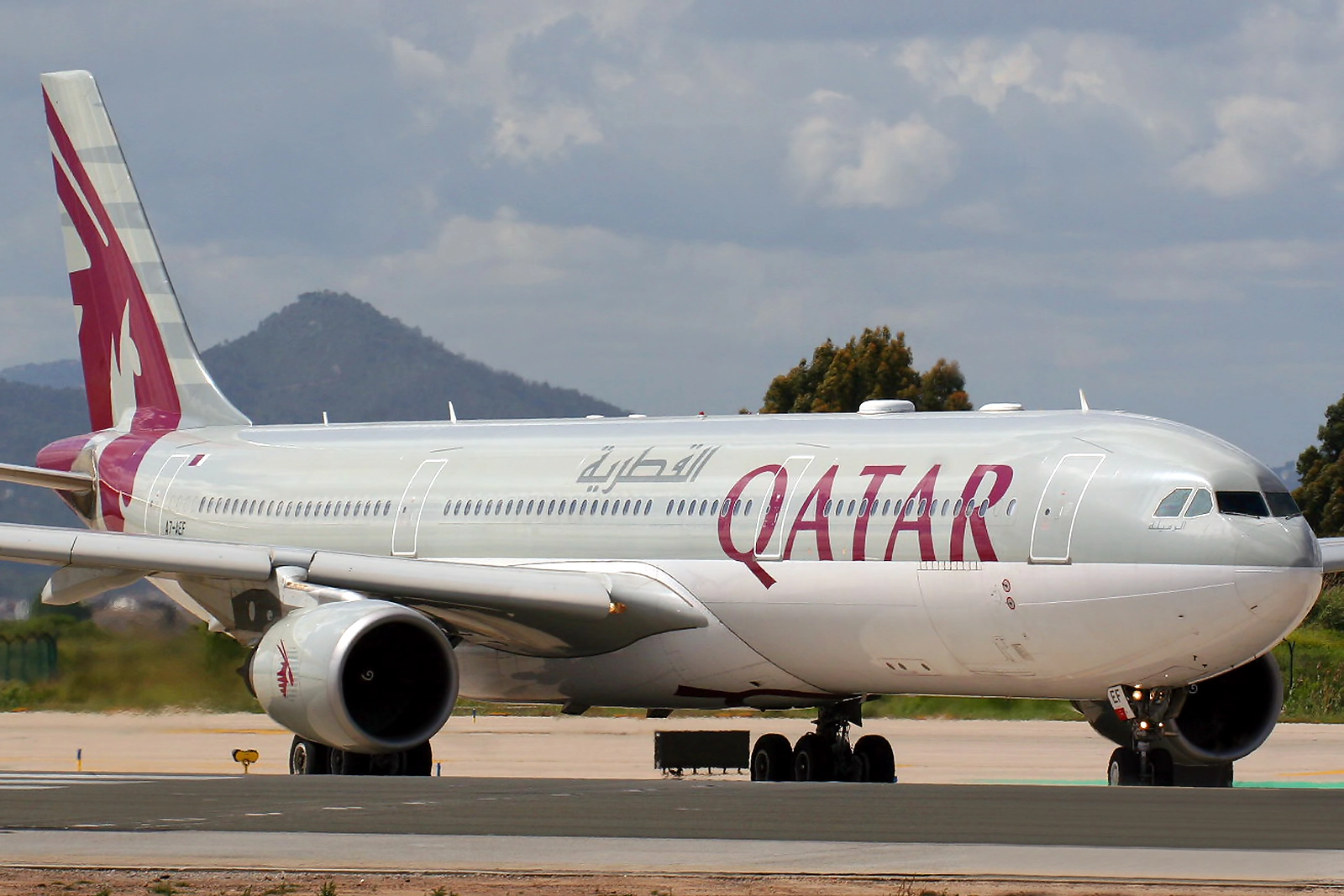 qatar-airways-retires-last-a330-jets-amid-iran-war