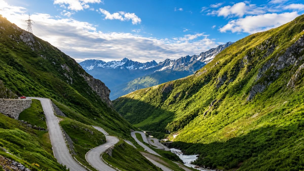 switzerland-three-nation-hiking-routes