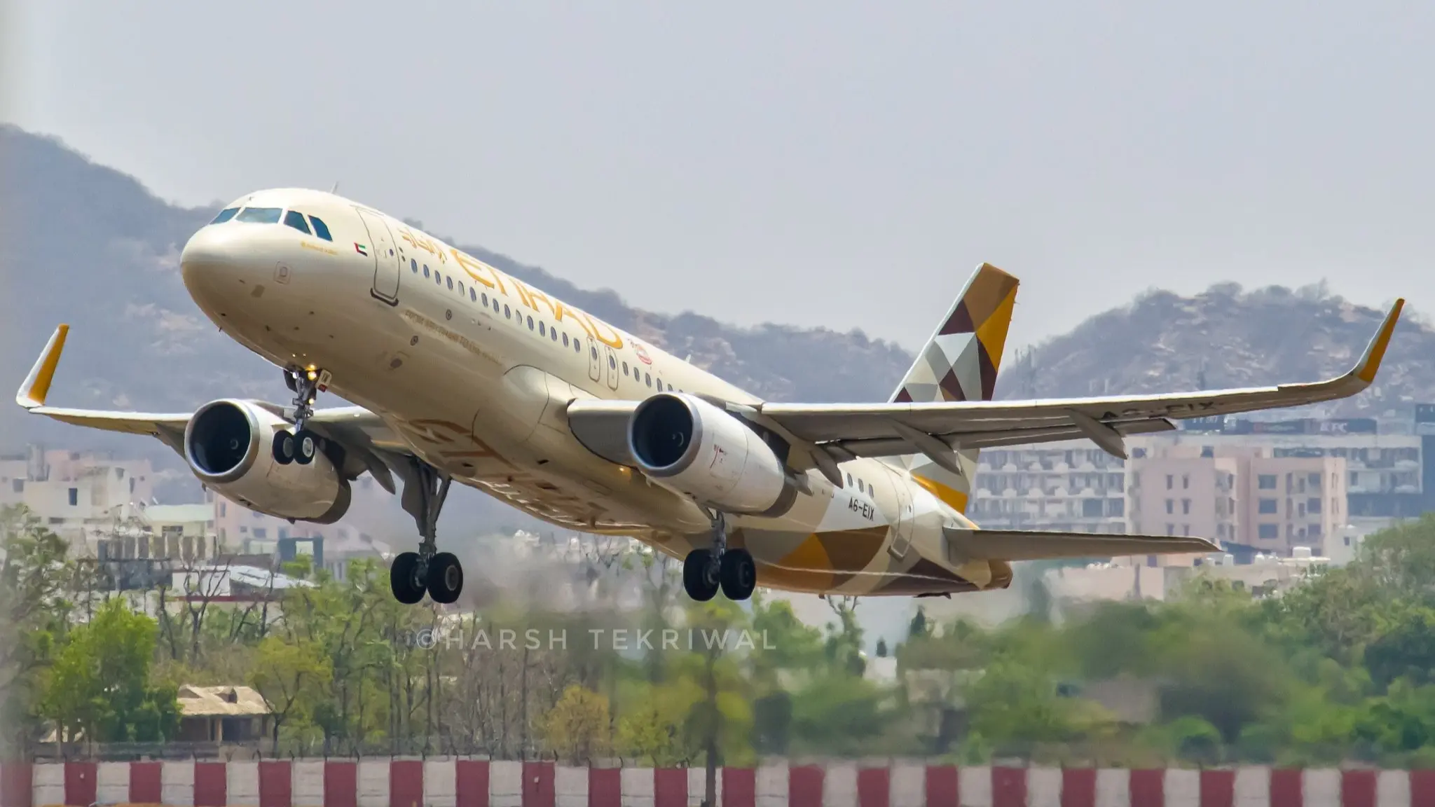 etihad-new-flights-from-worlds-safest-city-to-popular-destination