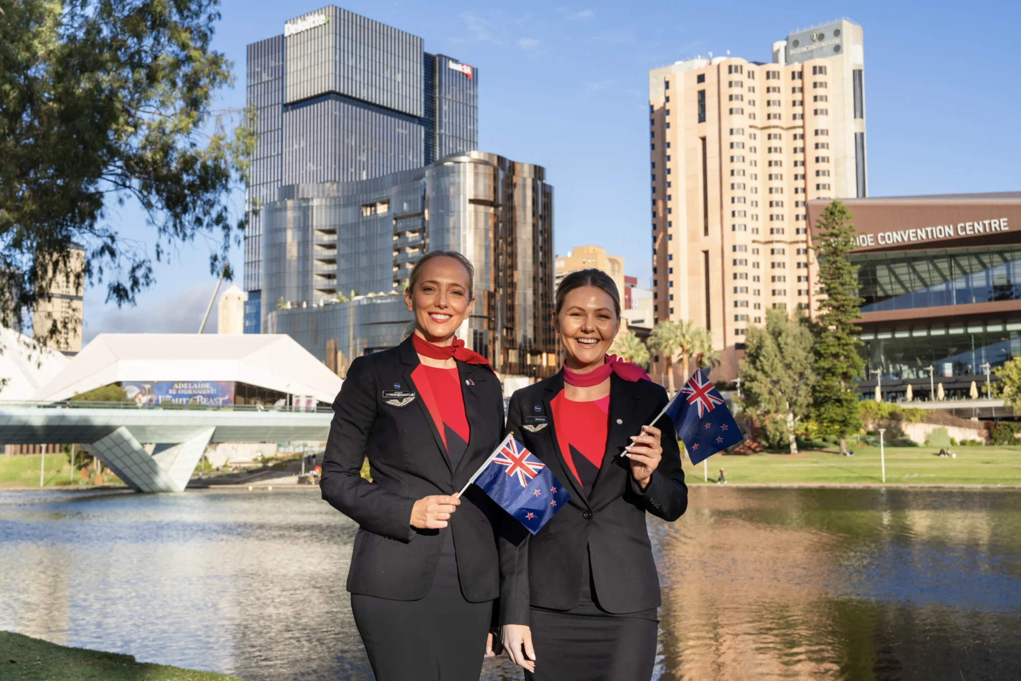 qantas-flight-attendant-rocks-baby-sleep-viral