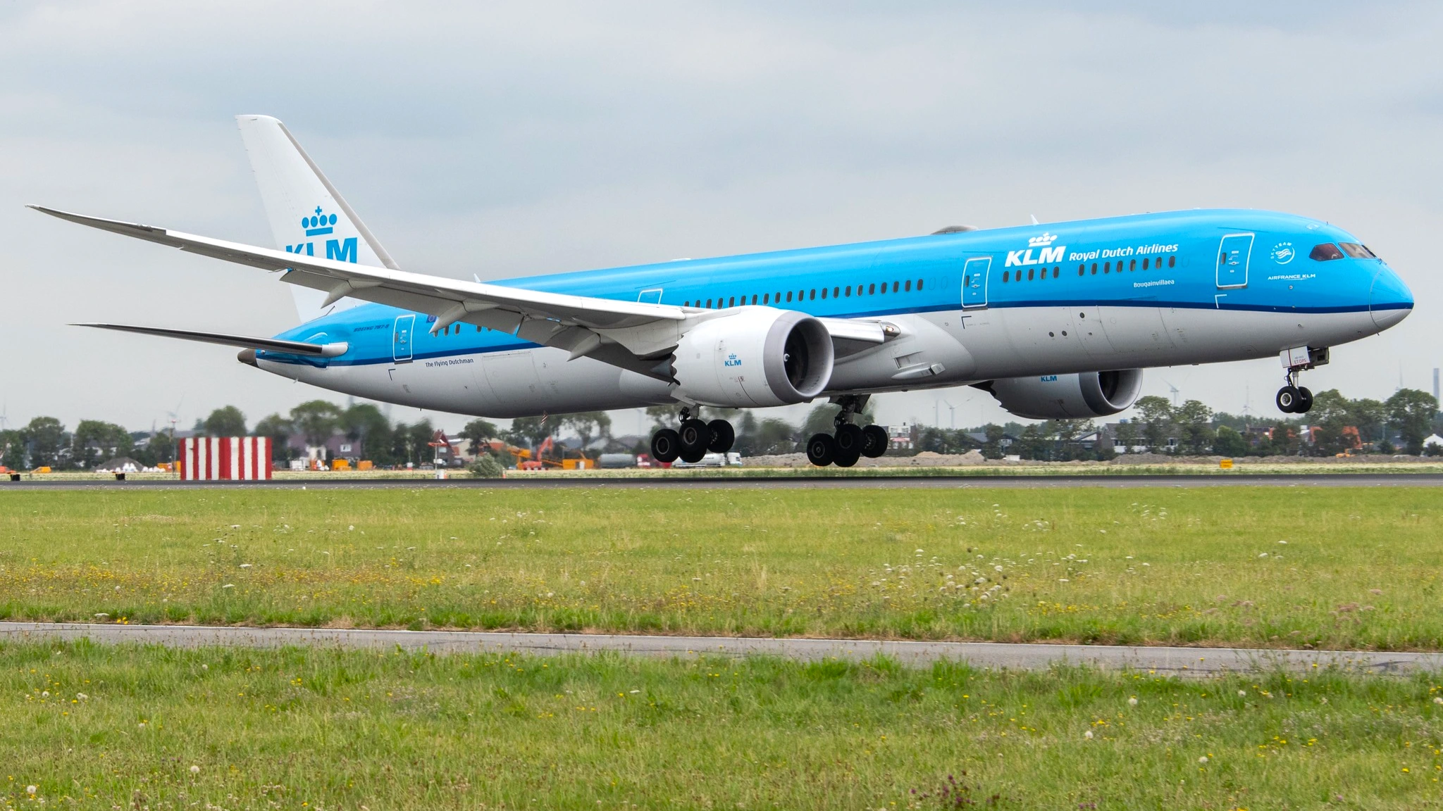 klm-787-pilot-jfk-atc-prank-before-takeoff